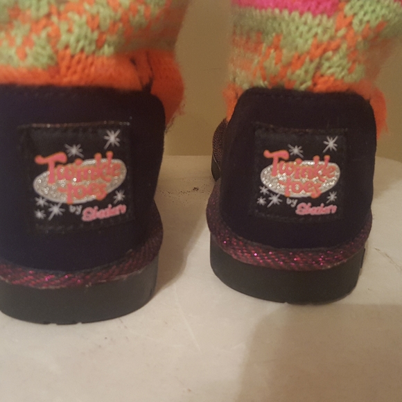 Skechers Twinkle Toes snow boots - Picture 3 of 11